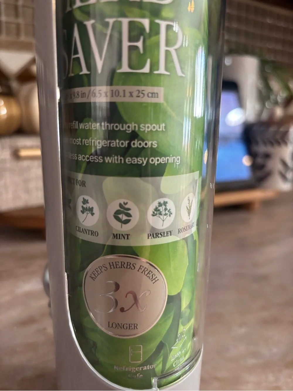 Fresh Green Herb Keeper - White